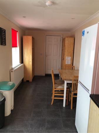 4 bedroom Terraced House to let in Russel Street, Cathays, Cardiff, CF24