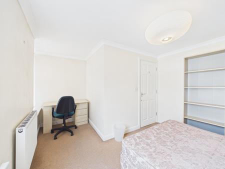 4 bedroom Terraced House to let in Russel Street, Cathays, Cardiff, CF24
