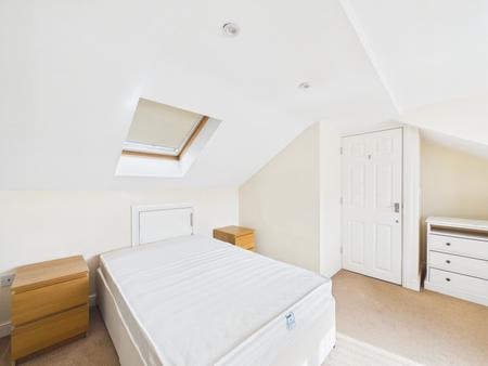 4 bedroom Terraced House to let in Russel Street, Cathays, Cardiff, CF24