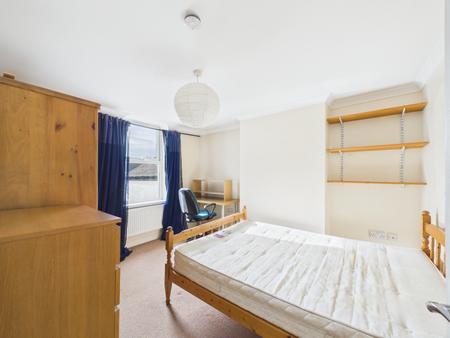 4 bedroom Terraced House to let in Russel Street, Cathays, Cardiff, CF24