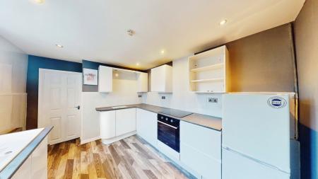 4 bedroom Semi-detached house to let in Broadway, Splott, Cardiff, CF24