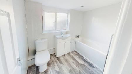 4 bedroom Semi-detached house to let in Broadway, Splott, Cardiff, CF24