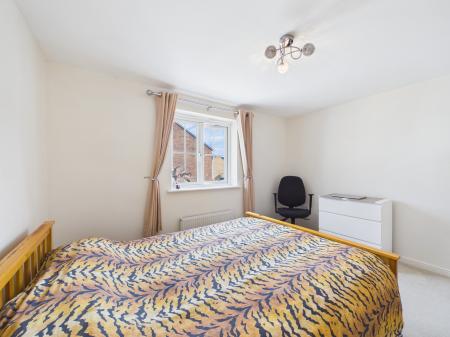 2 bedroom End of terrace house to let in Lonydd Glas, Llanharan, CF72