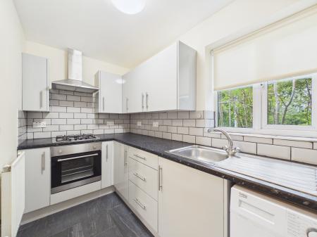 2 bedroom Coach House to let in Ffordd Ty Unos, Cardiff, Heath, CF14