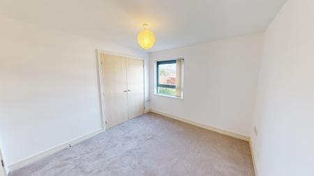 2 bedroom Flat to let in Pantbach Road, Cardiff, CF14