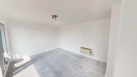 2 bedroom Flat to let in Pantbach Road, Cardiff, CF14