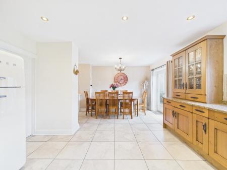 5 bedroom Semi-detached house for sale in Heol Y Gors, Whitchurch, Cardiff, CF14