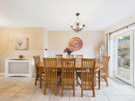 5 bedroom Semi-detached house for sale in Heol Y Gors, Whitchurch, Cardiff, CF14