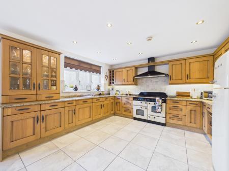 5 bedroom Semi-detached house for sale in Heol Y Gors, Whitchurch, Cardiff, CF14