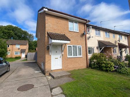 2 bedroom End of terrace house for sale in Woodlawn Way, Cardiff, CF14