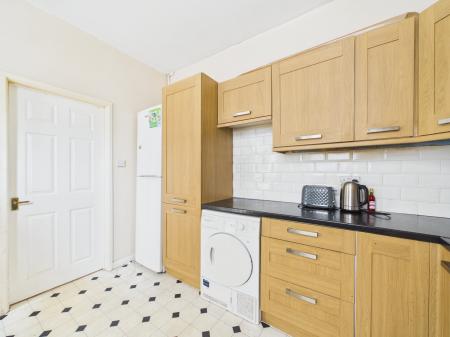 3 bedroom Terraced House for sale in Commercial Street, Caerphilly, CF83