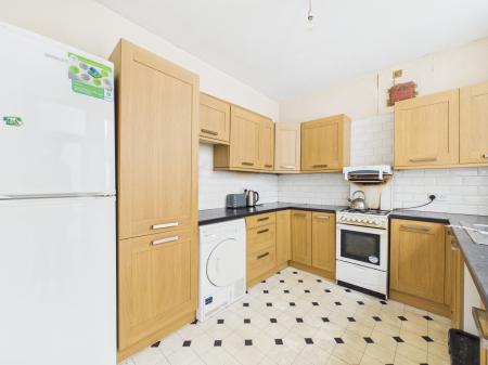 3 bedroom Terraced House for sale in Commercial Street, Caerphilly, CF83