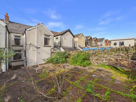 3 bedroom Terraced House for sale in Commercial Street, Caerphilly, CF83