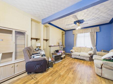 3 bedroom Terraced House for sale in Commercial Street, Caerphilly, CF83