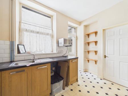 3 bedroom Terraced House for sale in Commercial Street, Caerphilly, CF83