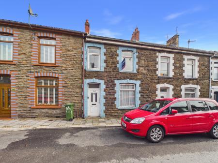Commercial Street, Caerphilly, CF83