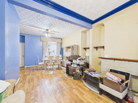 3 bedroom Terraced House for sale in Commercial Street, Caerphilly, CF83