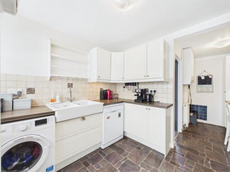 3 bedroom Semi-detached house for sale in Glendale Avenue, Llanishen, Cardiff, CF14
