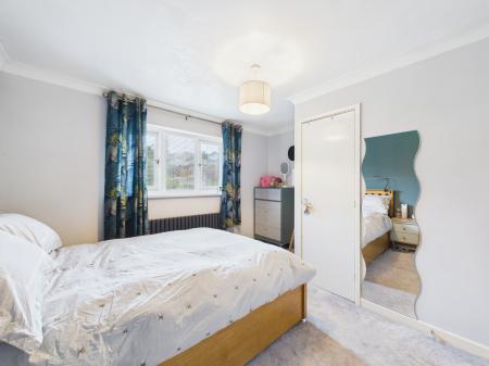 2 bedroom Terraced House for sale in Glan y Ffordd, Taffs Well, CF15