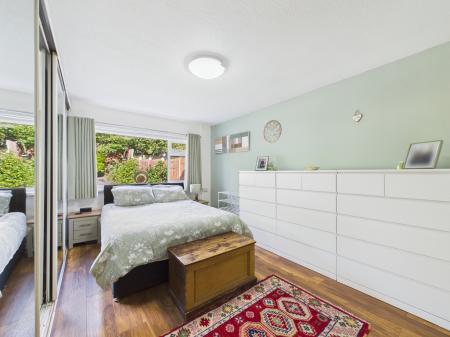 2 bedroom Semi-detached bungalow for sale in Clos Y Graig, Rhiwbina, Cardiff, CF14