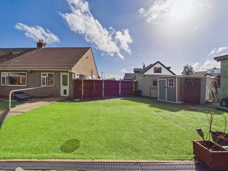 2 bedroom Semi-detached bungalow for sale in Clos Y Graig, Rhiwbina, Cardiff, CF14