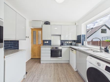 2 bedroom Semi-detached bungalow for sale in Clos Y Graig, Rhiwbina, Cardiff, CF14