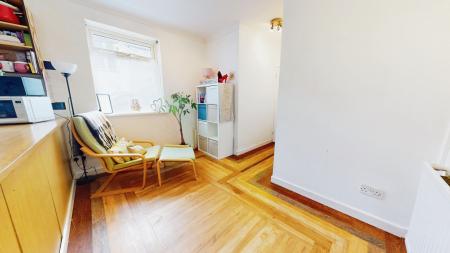 1 bedroom Flat to let in Carlisle Street, Splott, Cardiff, CF24