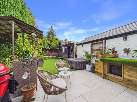 5 bedroom Semi-detached house for sale in Maelog Road, Whitchurch, Cardiff, CF14