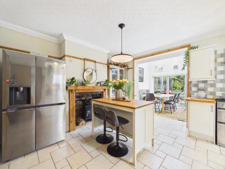 5 bedroom Semi-detached house for sale in Maelog Road, Whitchurch, Cardiff, CF14