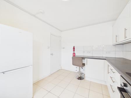 2 bedroom Flat for sale in Heol Lewis, Rhiwbina, Cardiff, CF14