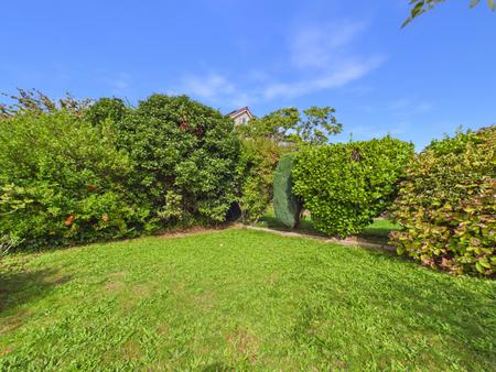 2 bedroom Flat for sale in Heol Lewis, Rhiwbina, Cardiff, CF14