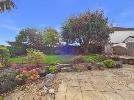 2 bedroom Detached bungalow for sale in Wenallt Road, Rhiwbina, Cardiff, CF14