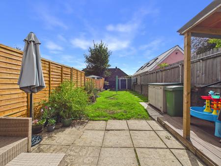 2 bedroom Terraced House for sale in Tyn-Y-Parc Road, Rhiwbina, Cardiff, CF14