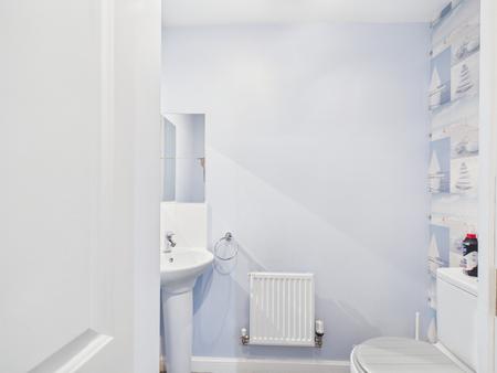 3 bedroom End of terrace house to let in Heol Gruffydd, Pontypridd, Rhydyfelin, CF37