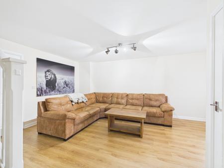 3 bedroom End of terrace house to let in Heol Gruffydd, Pontypridd, Rhydyfelin, CF37