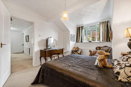 5 bedroom Detached house for sale in Tanglewood Close, Lisvane, Cardiff, CF14