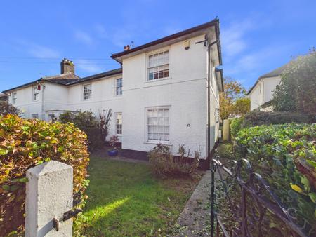 3 bedroom Semi-detached house to let in Pen Y Dre, Rhiwbina, Cardiff, CF14
