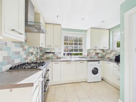 3 bedroom Semi-detached house to let in Pen Y Dre, Rhiwbina, Cardiff, CF14