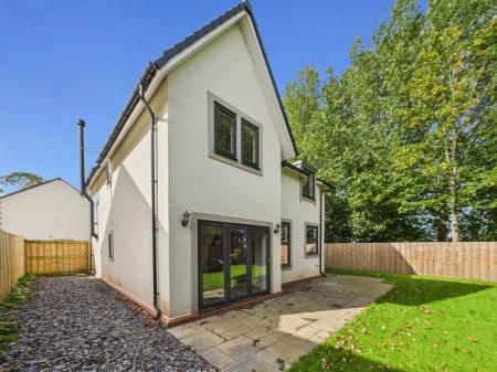 4 bedroom Detached house for sale in Paddock Gardens, Brunstock, CA6