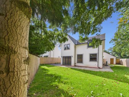 4 bedroom Detached house for sale in Paddock Gardens, Brunstock, CA6