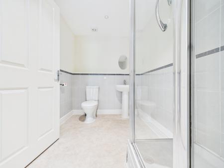 2 bedroom Flat for sale in Willow Place, Carlisle, CA1