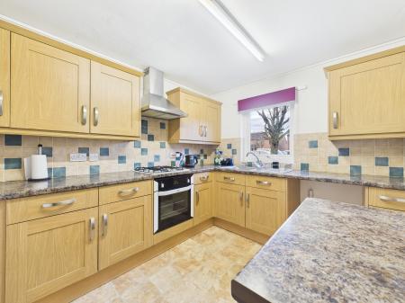 2 bedroom Flat for sale in St Peters Close, Carlisle, CA3
