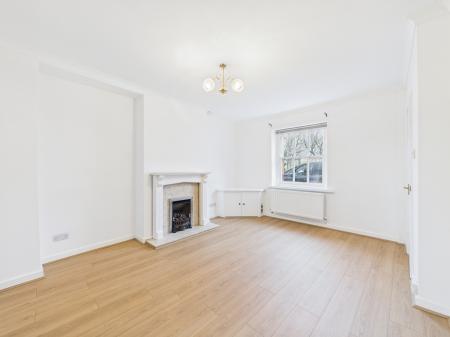 2 bedroom Terraced House to let in Kingstown Road, Carlisle, CA3