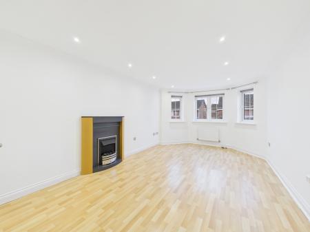 2 bedroom Flat to let in Watermans Walk, Harraby, Carlisle, CA1
