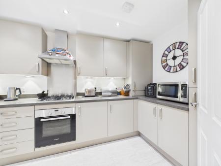 2 bedroom Semi-detached house for sale in Creighton Avenue, Carlisle, CA2