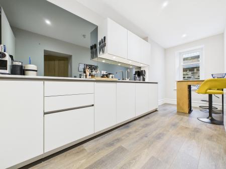 2 bedroom Flat to let in Portland Square, Carlisle, CA1