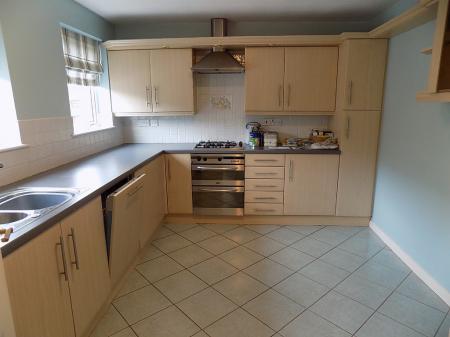 3 bedroom Semi-detached house to let in Goodwin Close, Carlisle, CA2