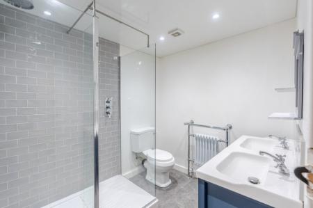 4 bedroom Detached house to let in The Old Store, Hayton, CA8