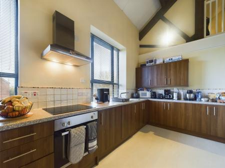 2 bedroom Flat to let in Warwick Road, Carlisle, CA1