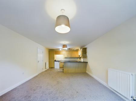 2 bedroom Flat to let in Willow Place, Carlisle, CA1